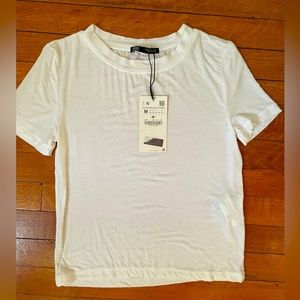 Zara NWT crop t shirt size Medium